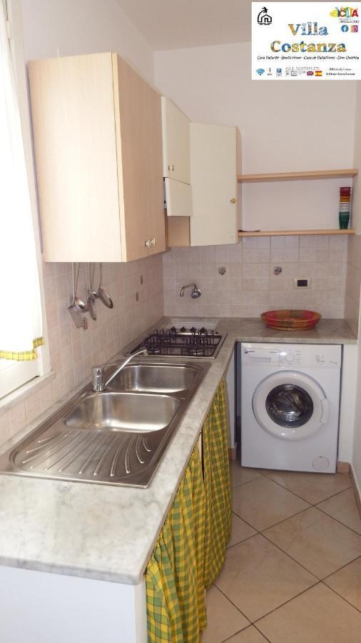 אבולה Villa Costanza Casa Vacanze מראה חיצוני תמונה